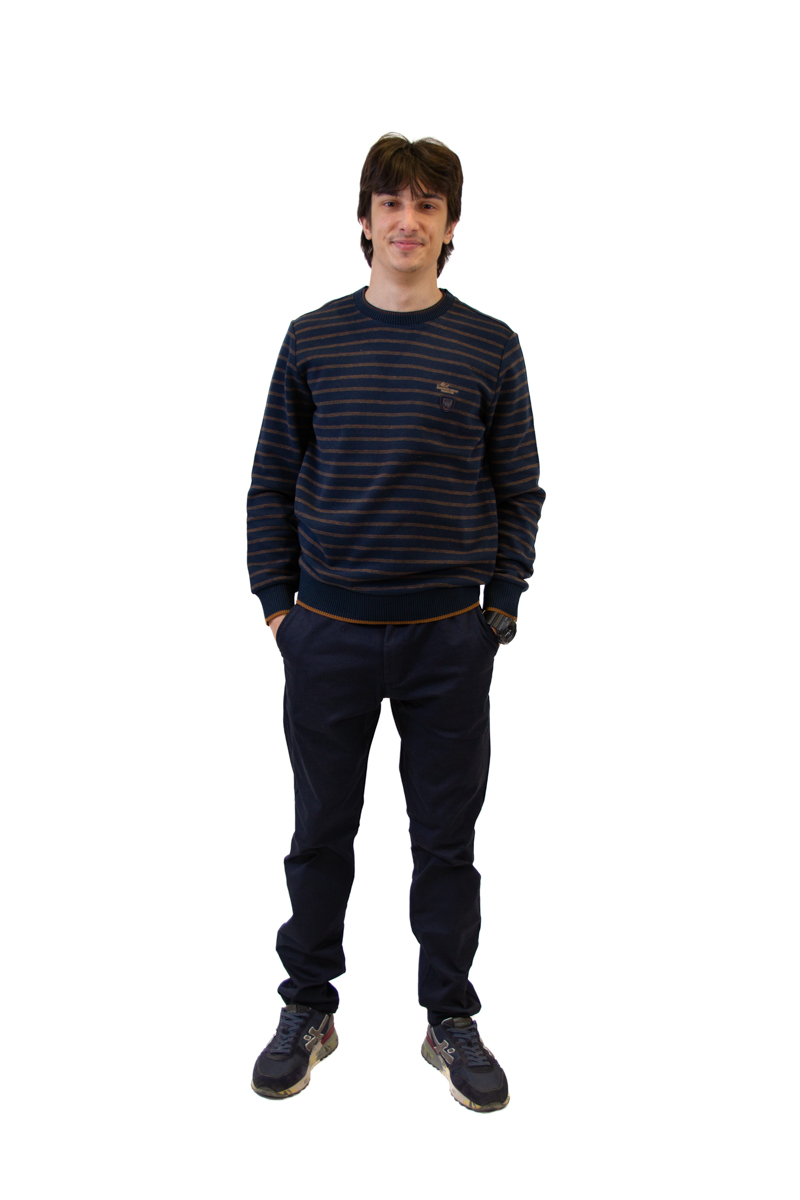 Muški duks na prugice