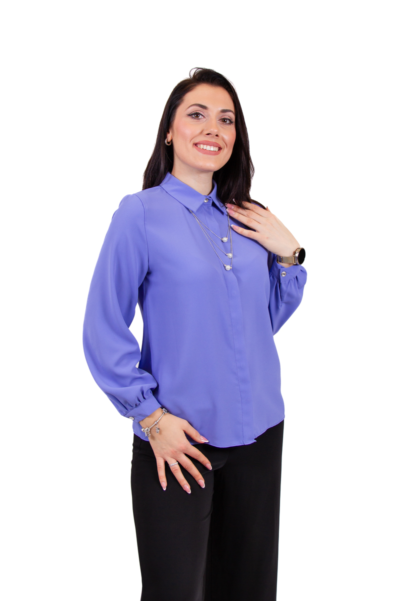 Svilena bluza sa ogrlicom