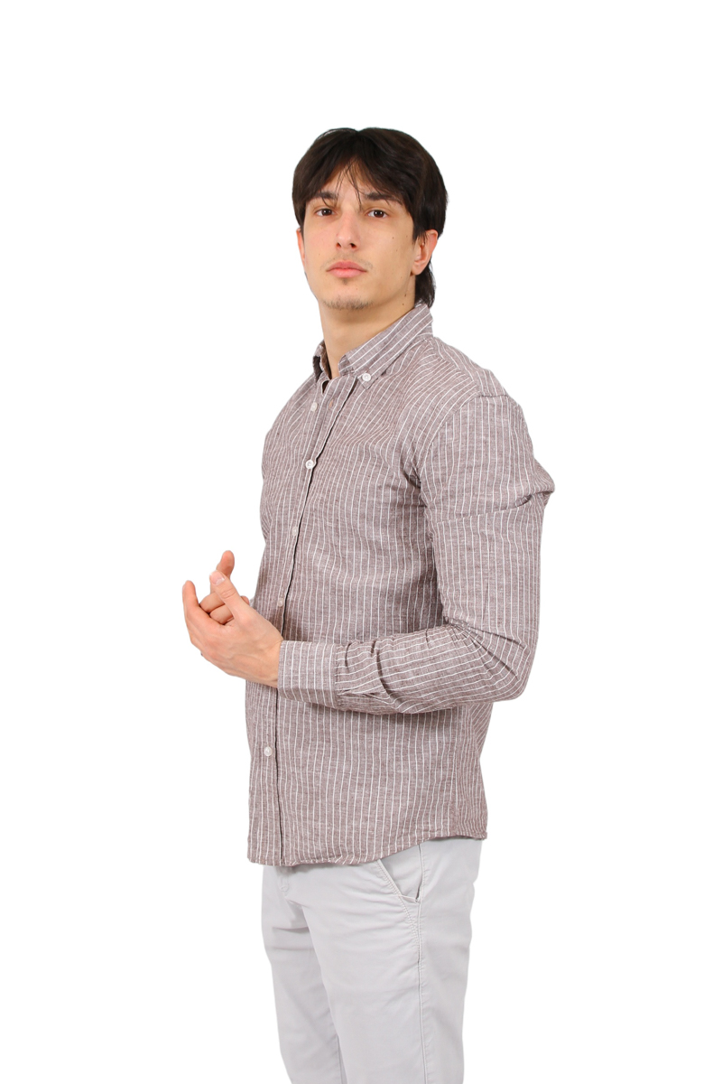 Muška košulja na pruge